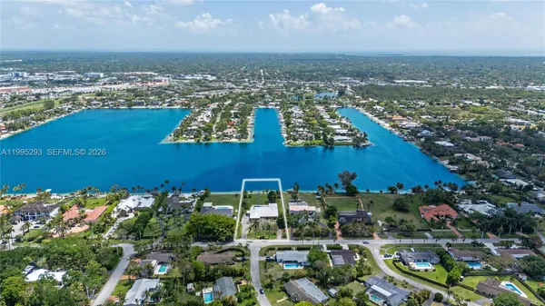 $3,890,000 | 14021 Southwest 97th Avenue, Miami, FL 33176