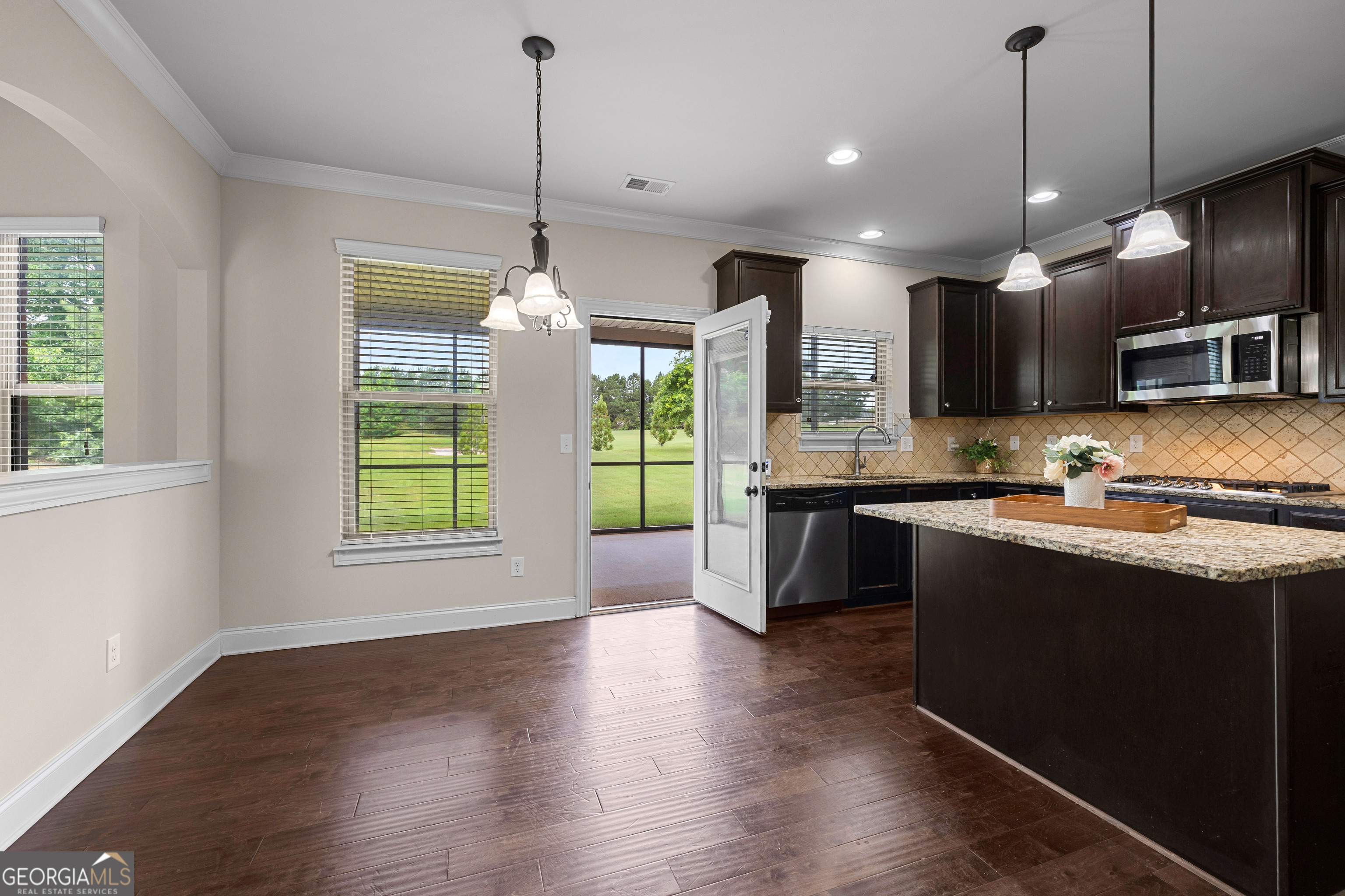 3256 Alhambra Circle Hampton, GA 30228 - Photo 11 of 53