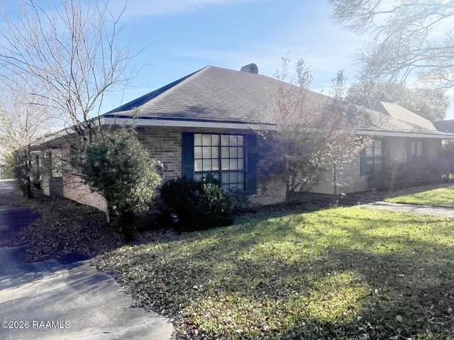 $159,500 | 1612 Southwood Drive, New Iberia, LA 70560