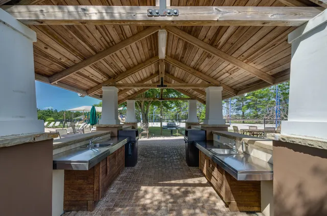 $349,900 | 64 Cornelia Street, Freeport, FL 32439