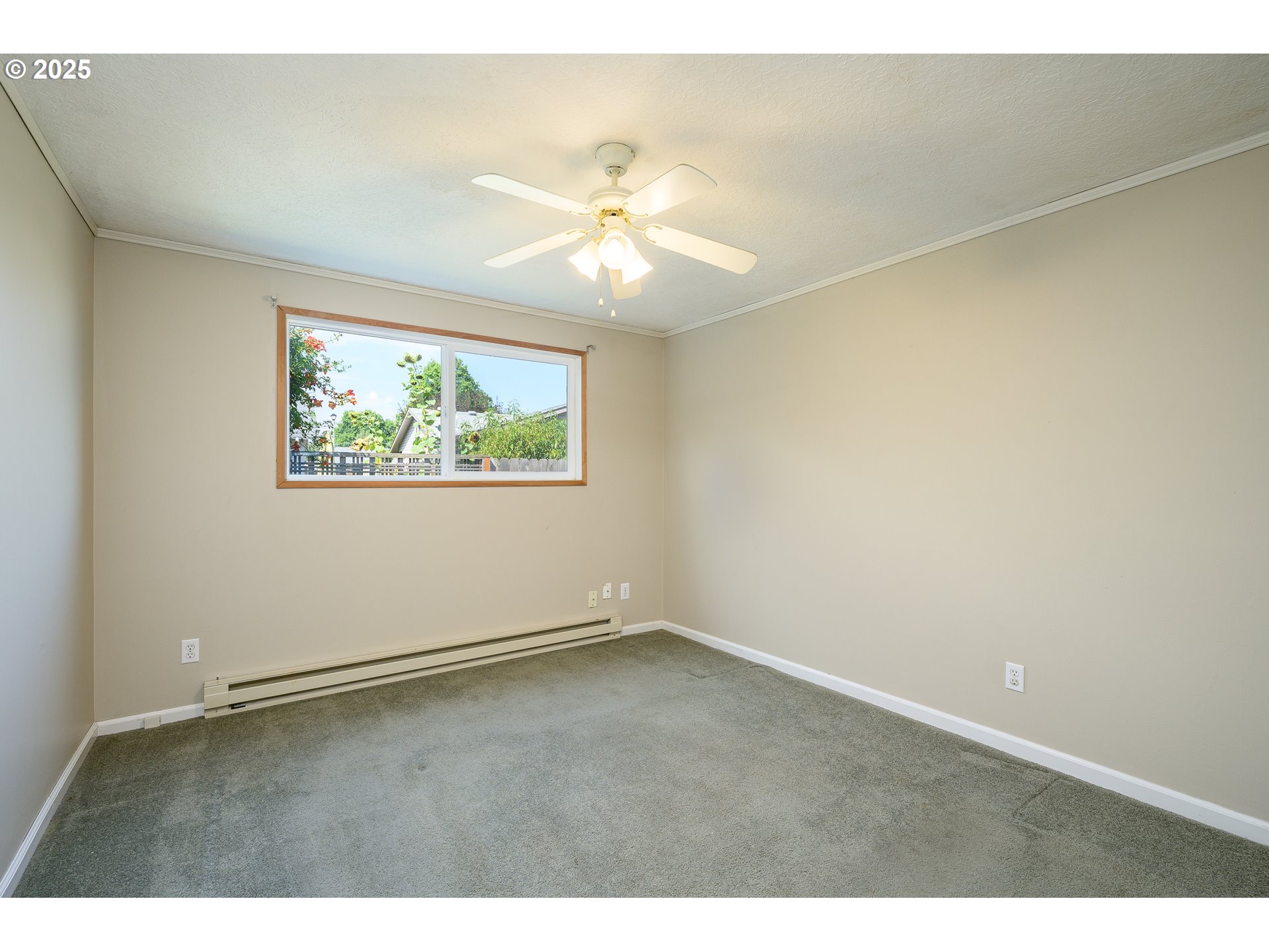 1619 Thompson Road Woodburn, OR 97071 - Photo 20 of 37 Gallery Image 20