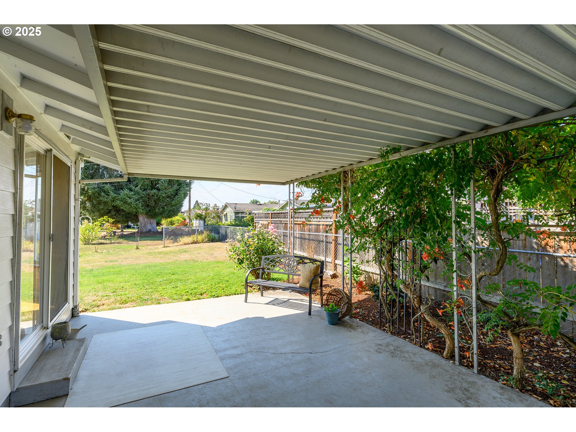 1619 Thompson Road Woodburn, OR 97071 - Photo 29 of 37 Gallery Image 29