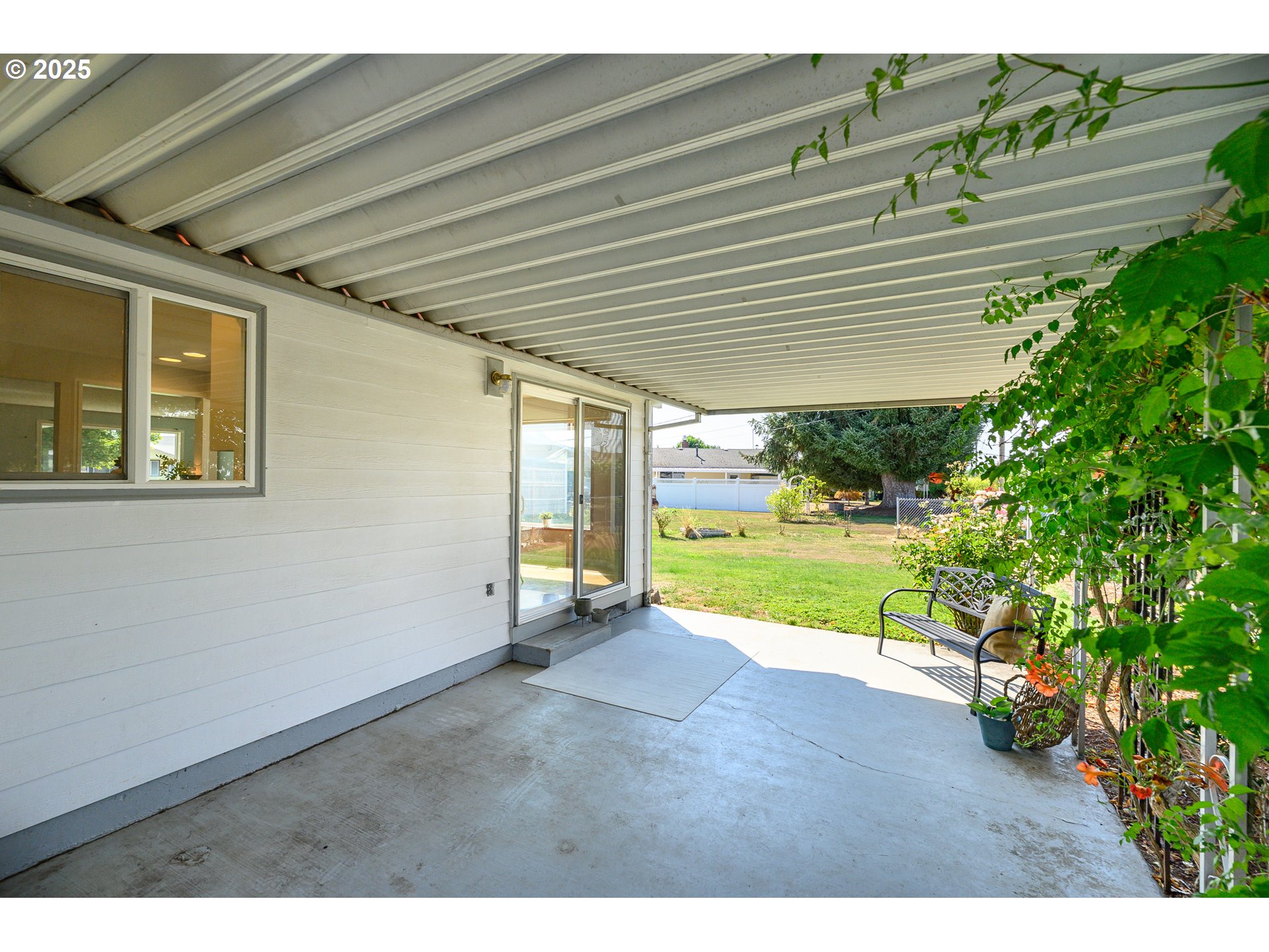 1619 Thompson Road Woodburn, OR 97071 - Photo 30 of 37 Gallery Image 30