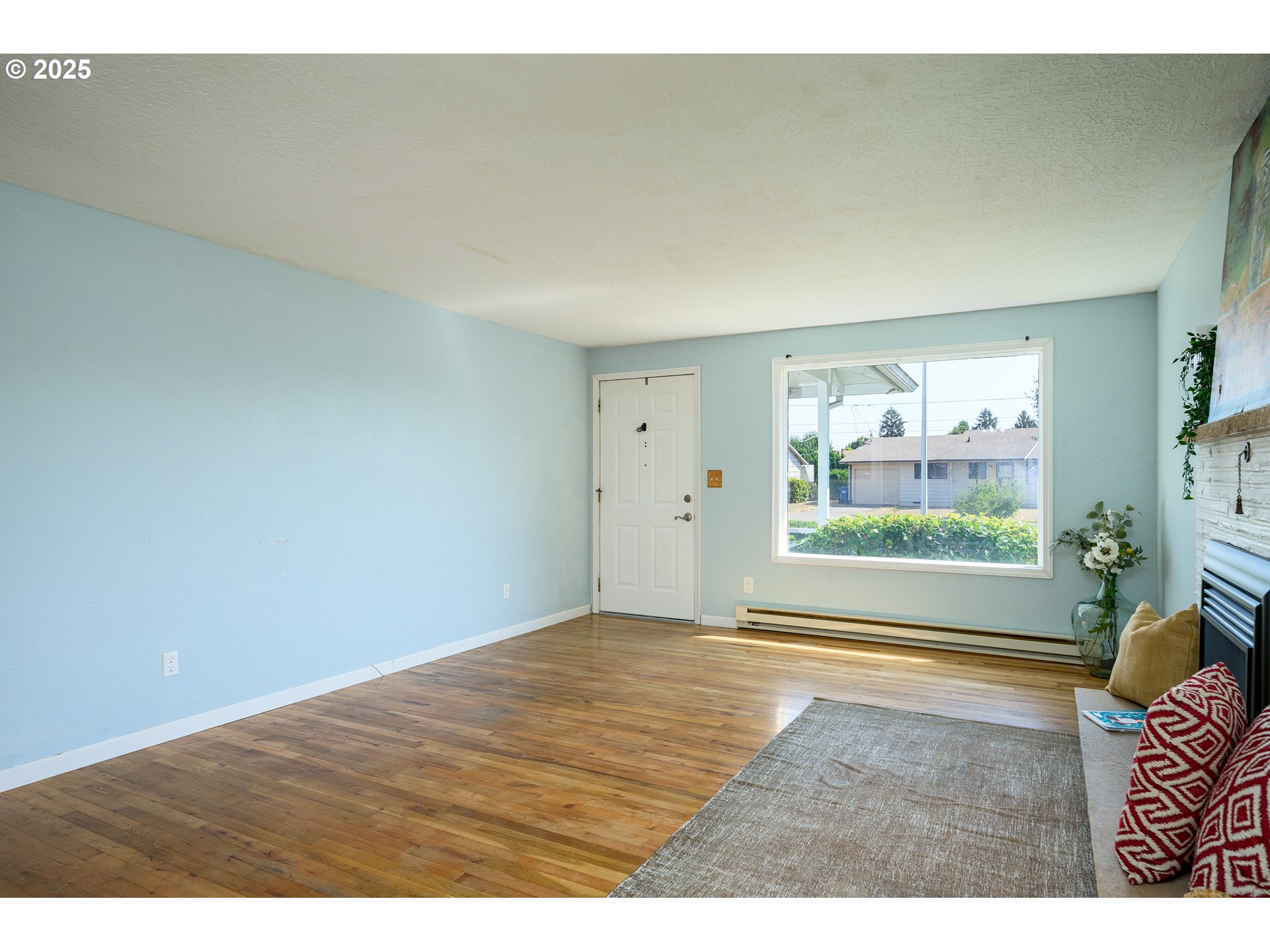 1619 Thompson Road Woodburn, OR 97071 - Photo 10 of 37 Gallery Image 10