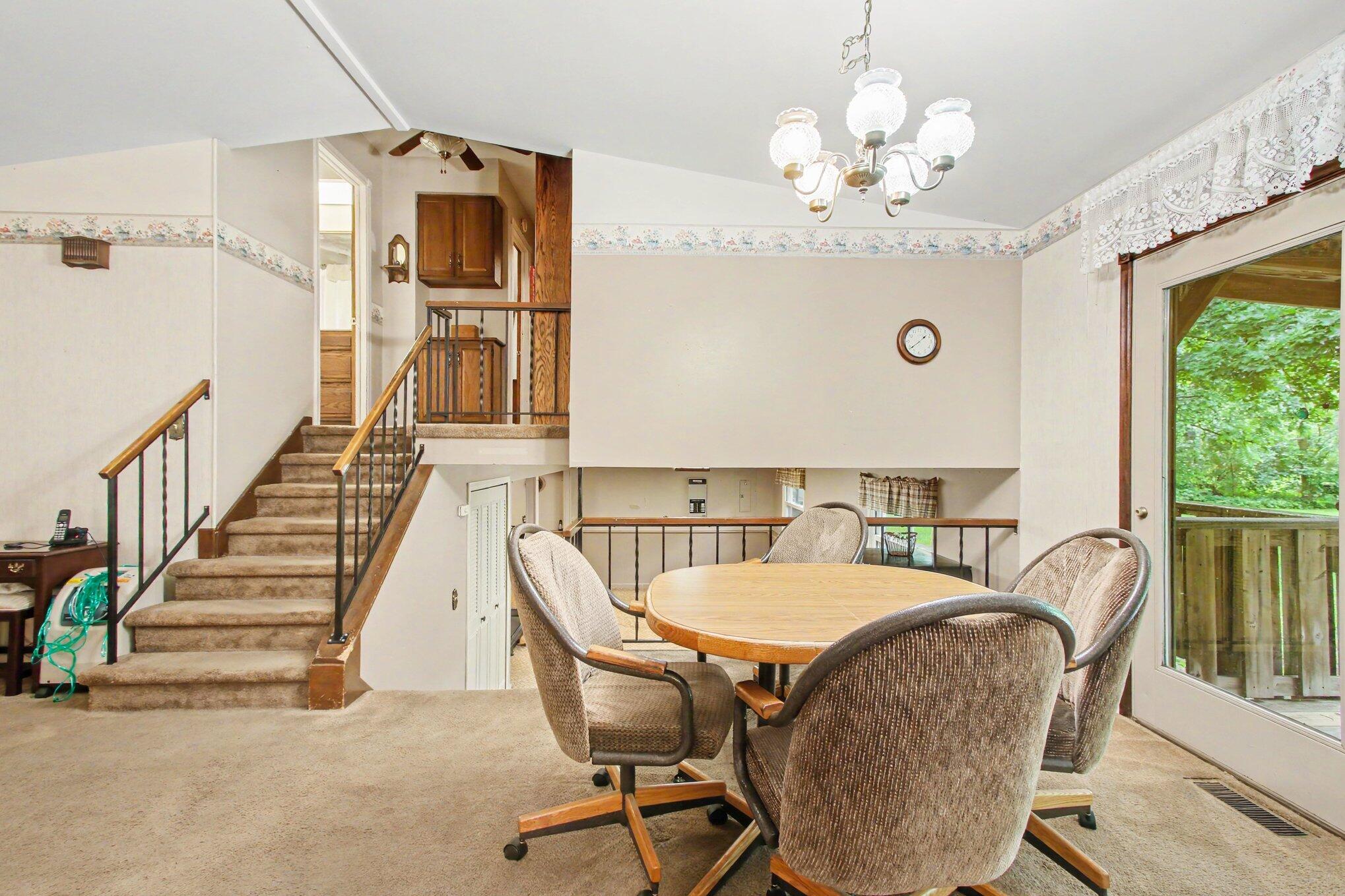 212 Weblos Trail Valparaiso, IN 46385 - Photo 4 of 20 2038x1359