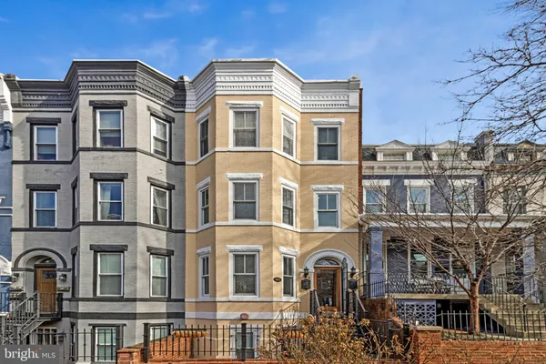$599,900 | 629 4th Street Northeast, Unit 1, Washington, DC 20002