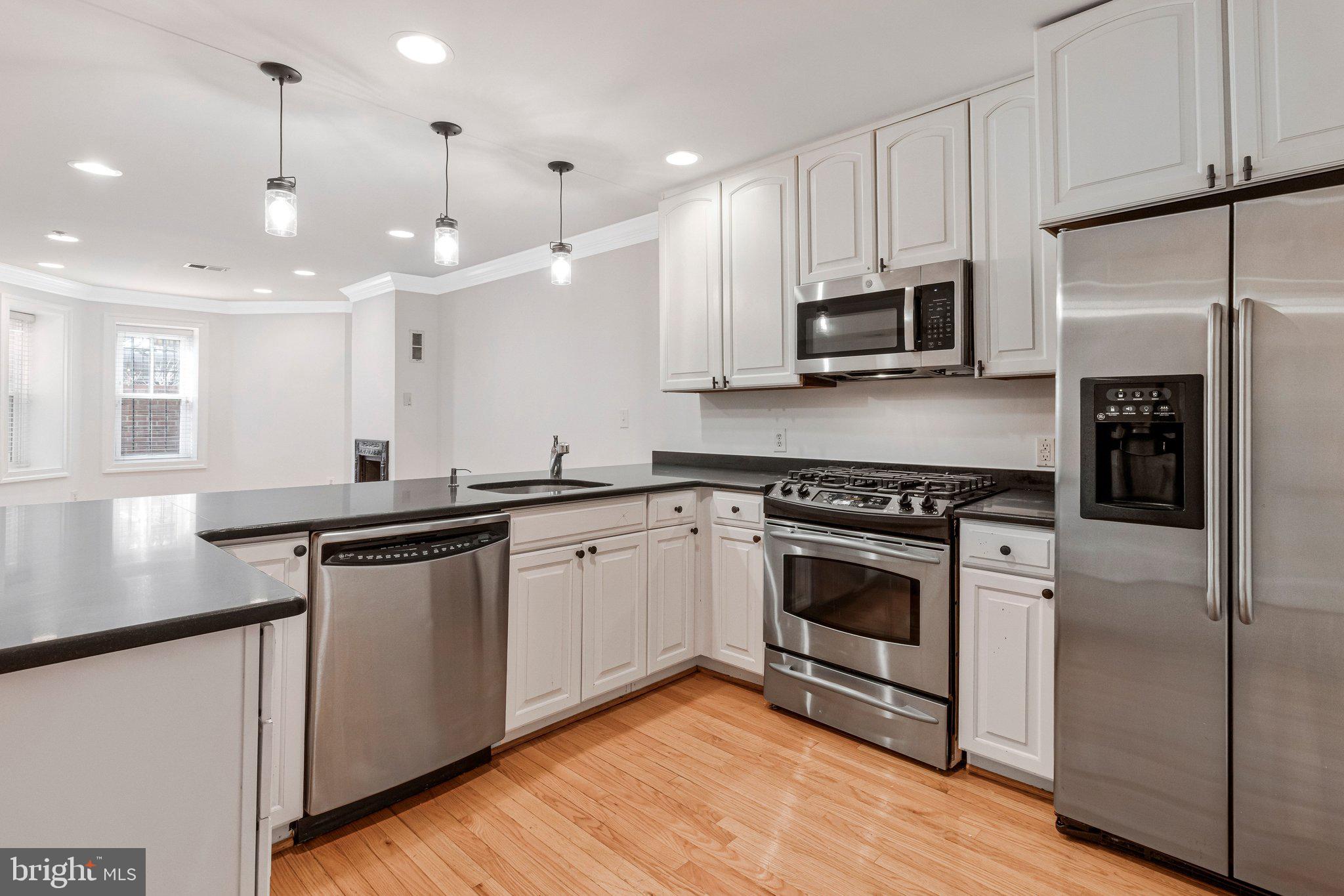 629 4th Street Northeast, Unit 1 Washington, DC 20002 - Photo 6 of 28