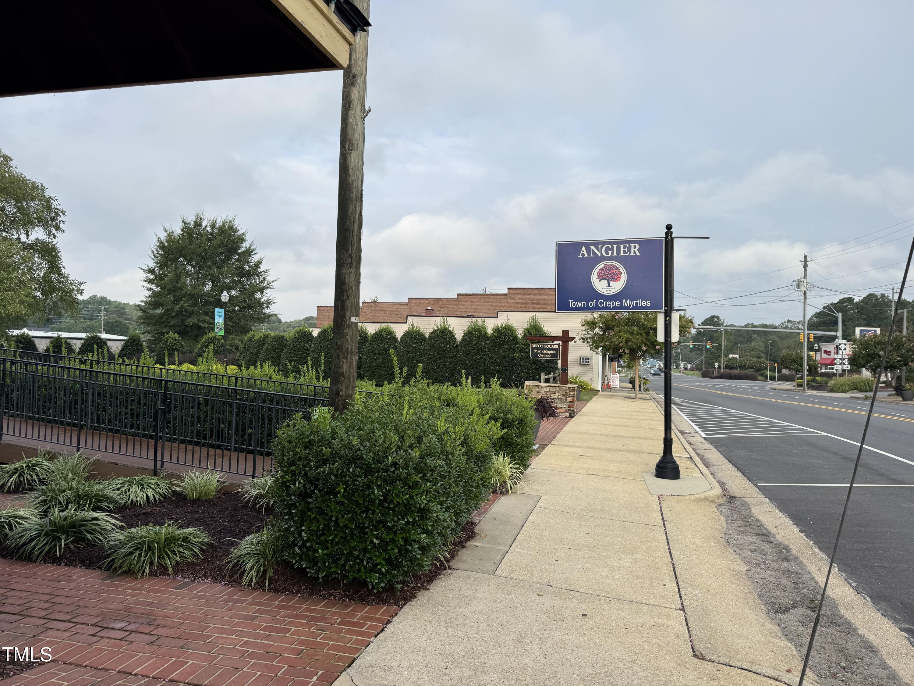 278 South Raleigh Street Angier, NC 27501 - Photo 42 of 45 IMG_2556