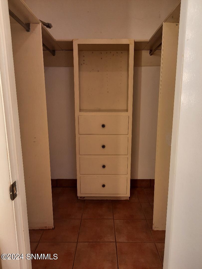 3216 3 Saints Road Anthony, NM 88021 - Photo 19 of 30 master closet