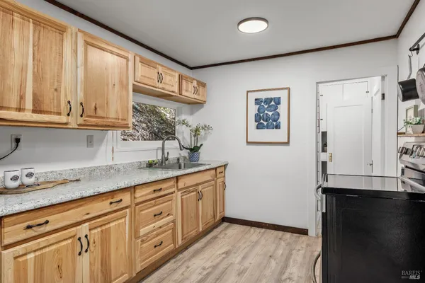 $375,000 | 15256 Canyon 3 Road, Guerneville, CA 95446