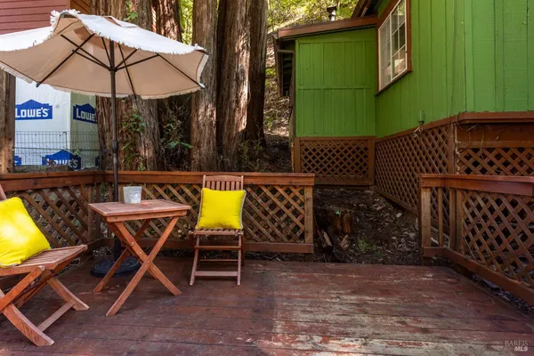 $375,000 | 15256 Canyon 3 Road, Guerneville, CA 95446