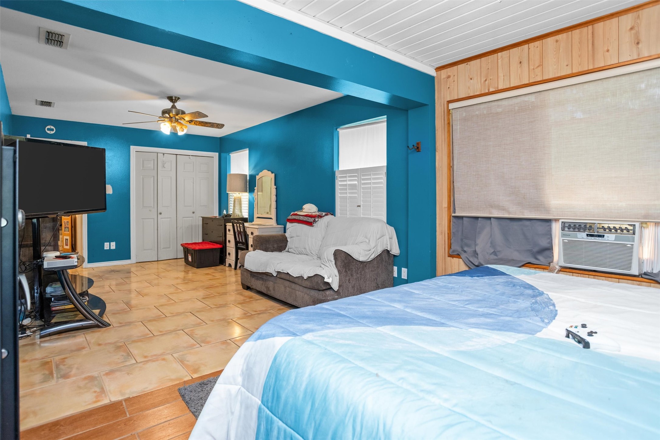 2379 Fm 1817 Elkhart, TX 75839 - Photo 20 of 30