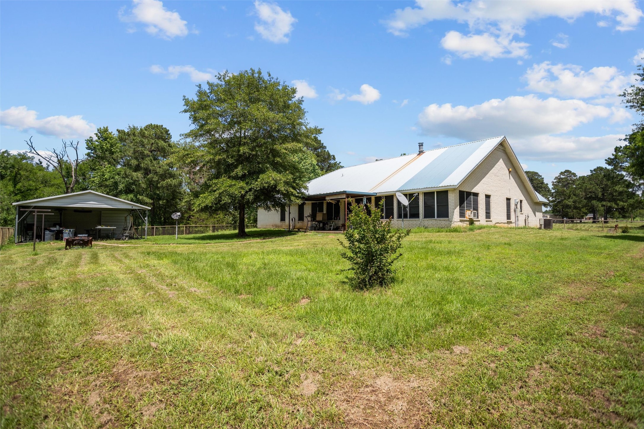 2379 Fm 1817 Elkhart, TX 75839 - Photo 25 of 30