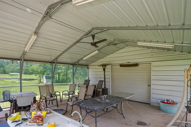 $675,000 | 2379 Fm 1817, Elkhart, TX 75839