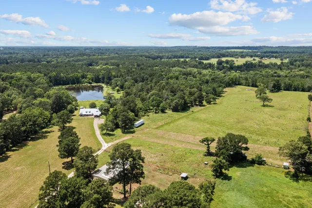 $675,000 | 2379 Fm 1817, Elkhart, TX 75839