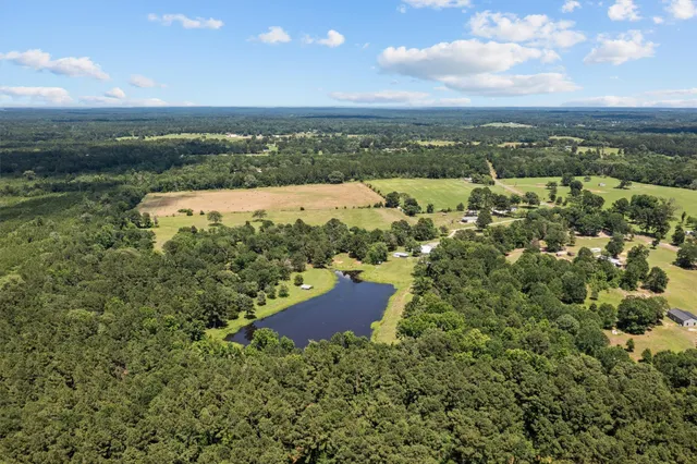 $675,000 | 2379 Fm 1817, Elkhart, TX 75839