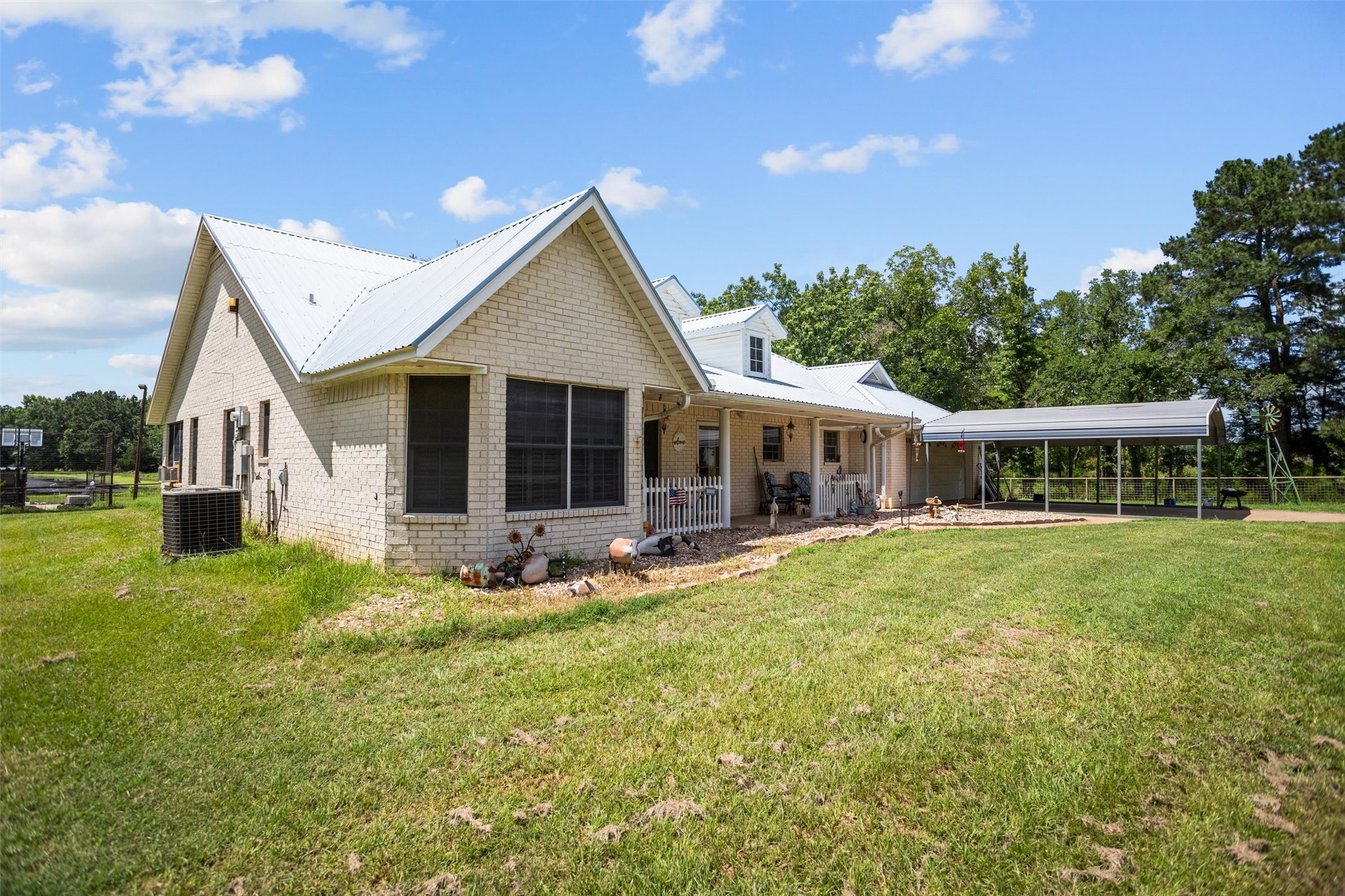 2379 Fm 1817 Elkhart, TX 75839 - Photo 6 of 30