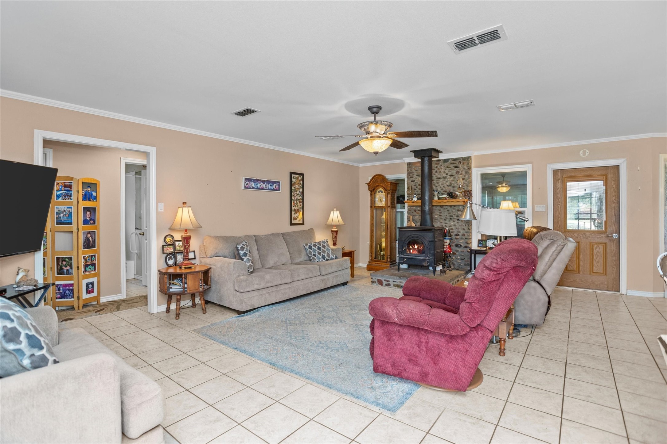 2379 Fm 1817 Elkhart, TX 75839 - Photo 8 of 30