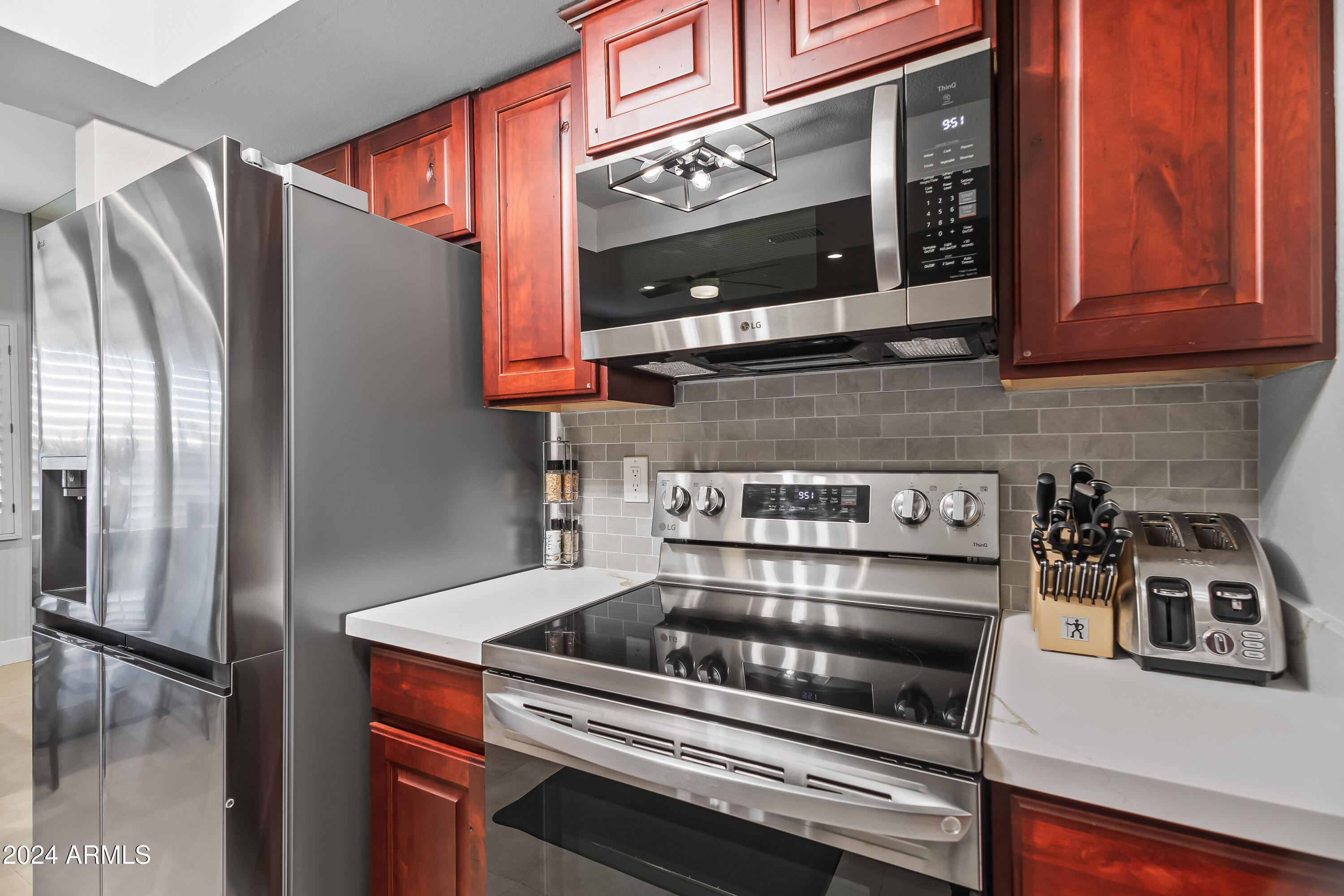 9705 East Mountain View Road, Unit 1038 Scottsdale, AZ 85258 - Photo 6 of 31 KITCHEN DETAIL