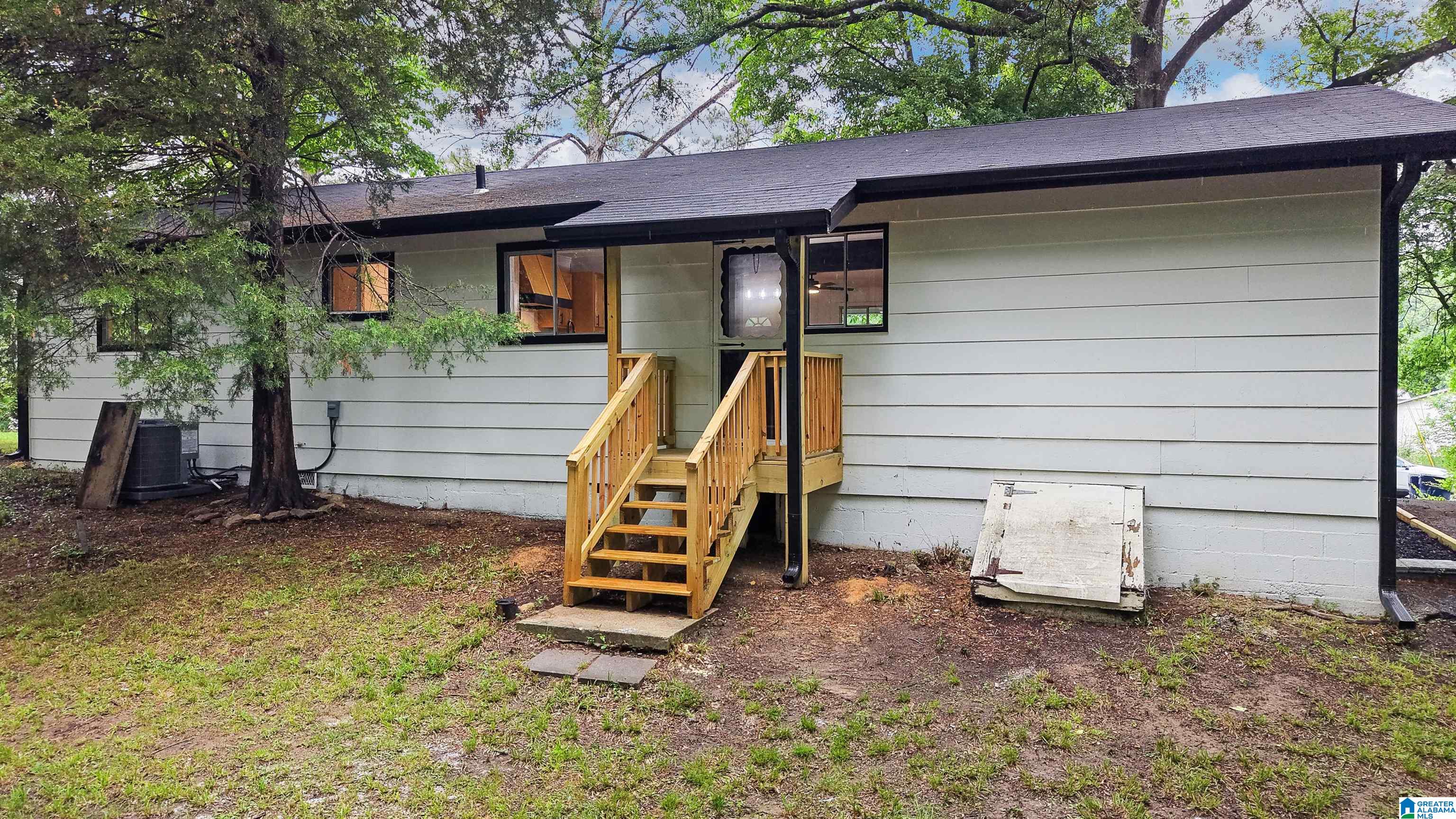 919 3rd Avenue Southwest Alabaster, AL 35007 - Photo 23 of 28