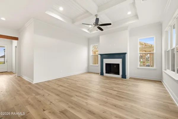 $285,600 | 111 Lilian Lane, Maurice, LA 70555