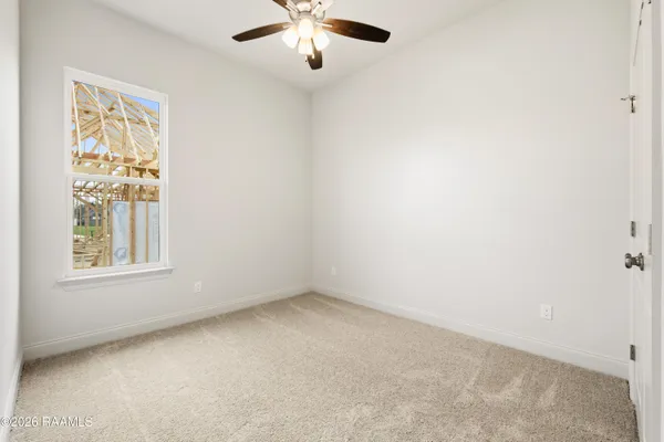 $285,600 | 111 Lilian Lane, Maurice, LA 70555