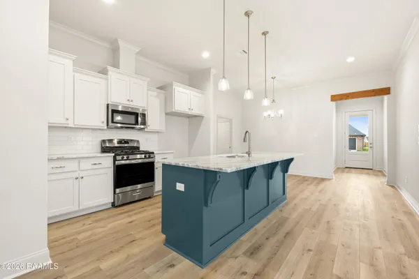 $285,600 | 111 Lilian Lane, Maurice, LA 70555