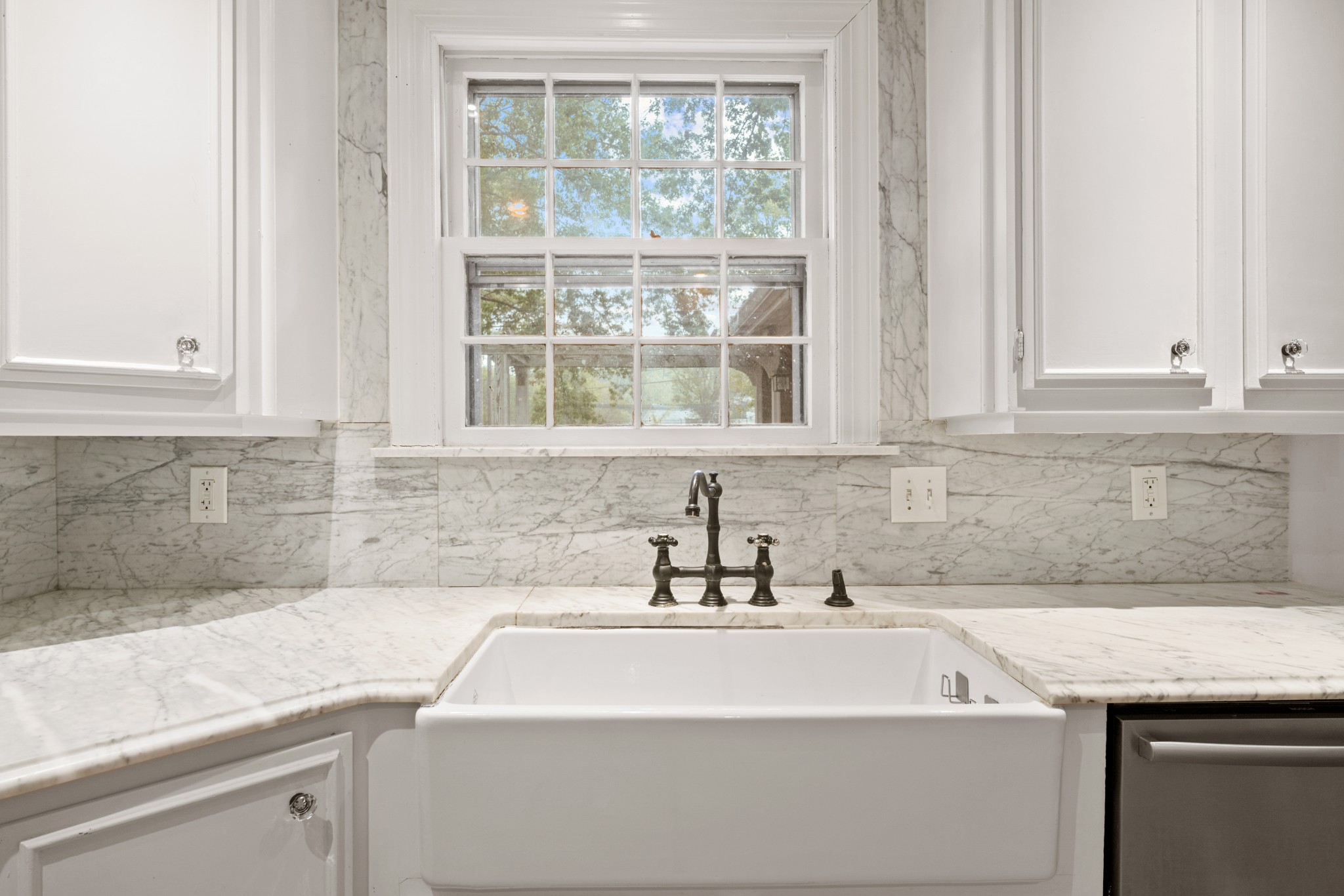 6325 Robin Hill Road Nashville, TN 37205 - Photo 21 of 47 farm sink. window facing backyard