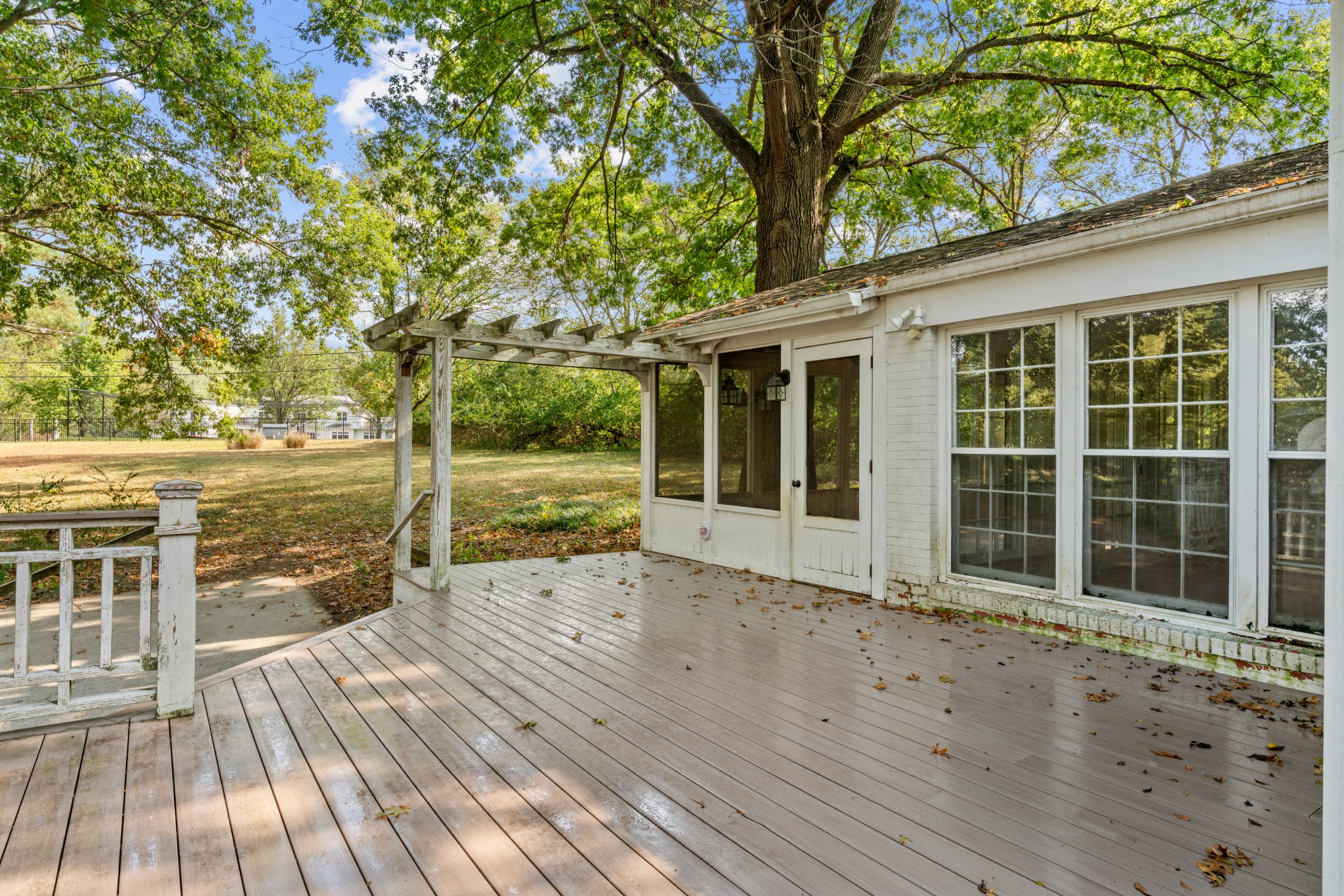 6325 Robin Hill Road Nashville, TN 37205 - Photo 40 of 47 Large deck.