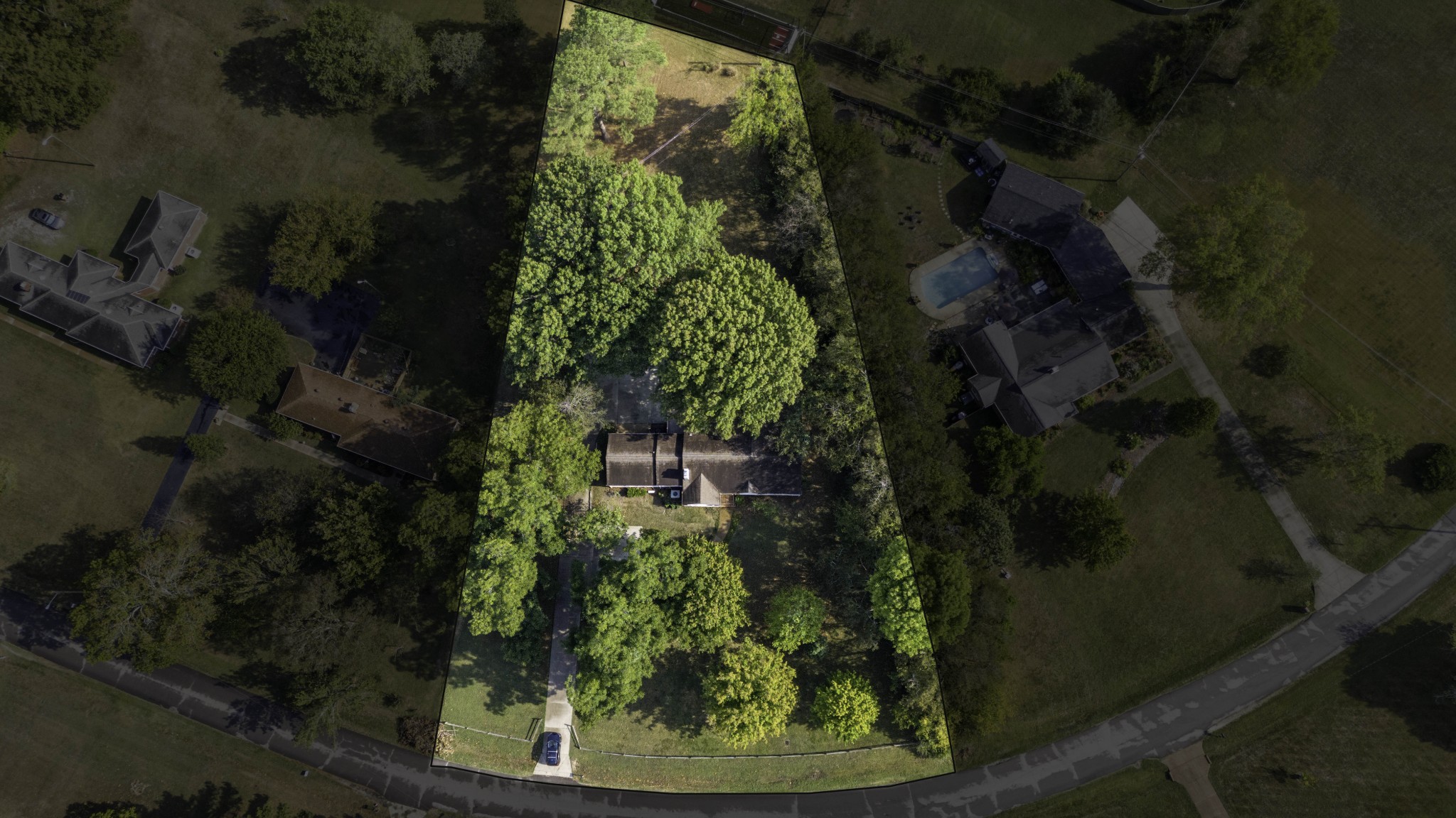 6325 Robin Hill Road Nashville, TN 37205 - Photo 7 of 47 Private lot on 1.21 acres.