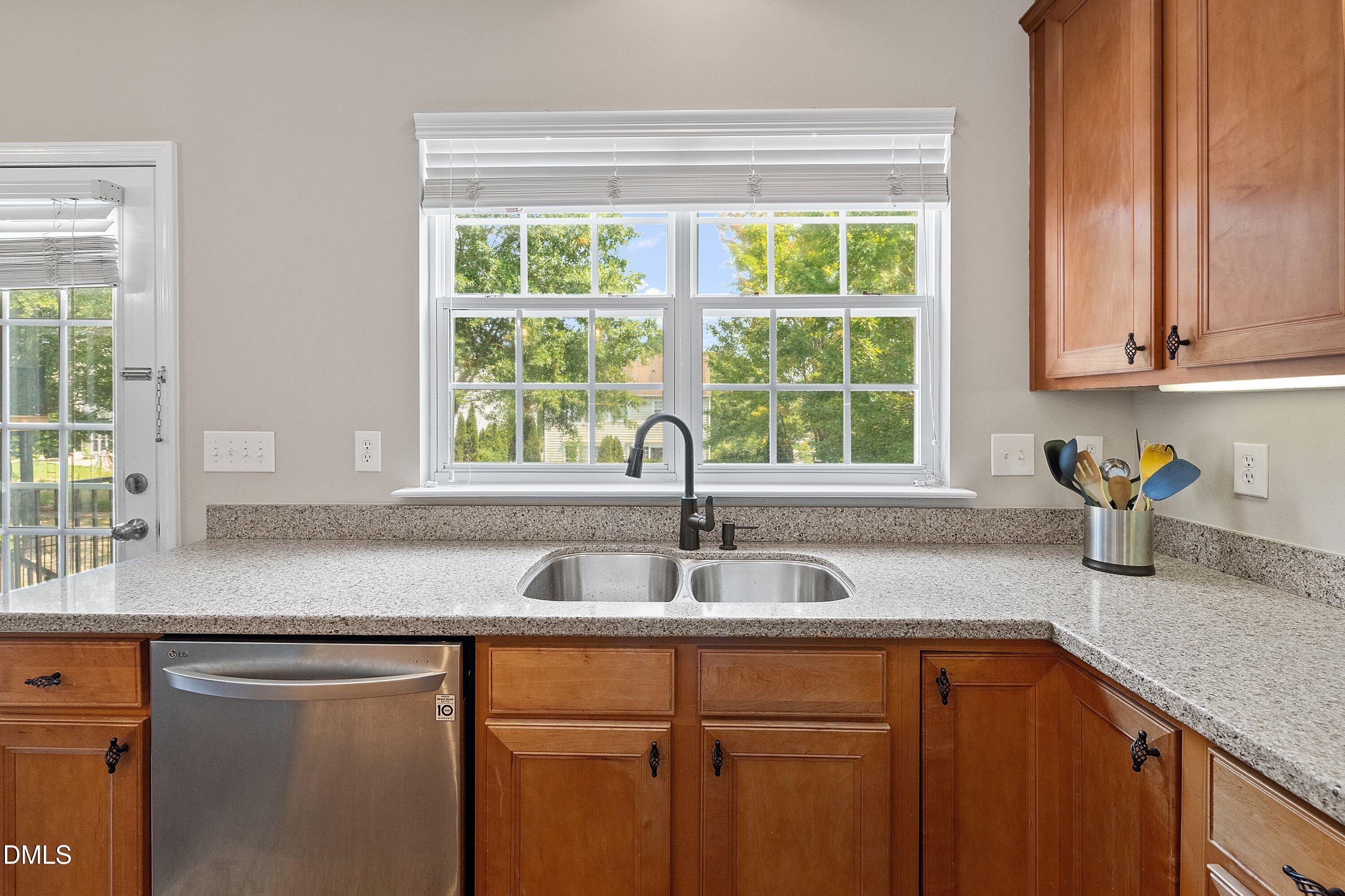 3302 Colorcott Street Raleigh, NC 27614 - Photo 23 of 78 Kitchen