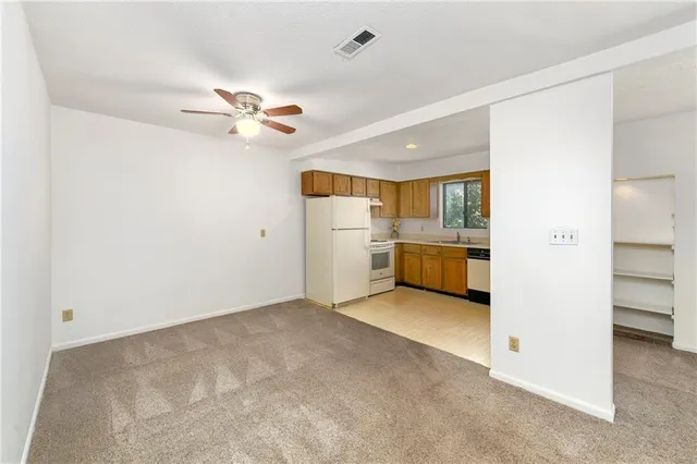 $118,500 | 7402 West 102nd Court, Overland Park, KS 66212