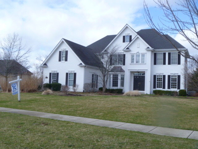 3705 Grand View Court St. Charles, IL 60175 - Photo 1 of 19