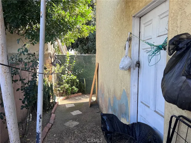 $899,000 | 8954 South Gate, South Gate, CA 90280