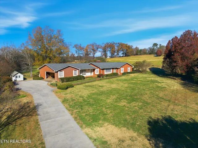 $549,900 | 226 Hiwassee Road, Madisonville, TN 37354