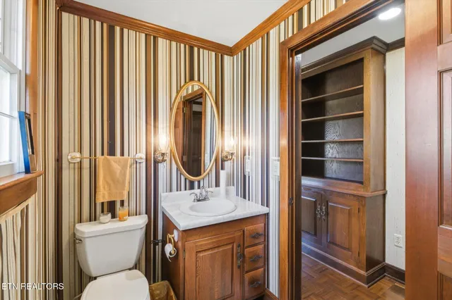 $549,900 | 226 Hiwassee Road, Madisonville, TN 37354