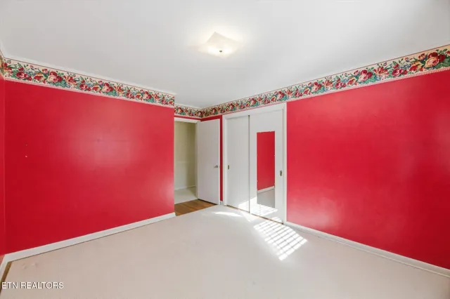 $549,900 | 226 Hiwassee Road, Madisonville, TN 37354