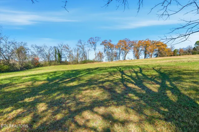 $549,900 | 226 Hiwassee Road, Madisonville, TN 37354