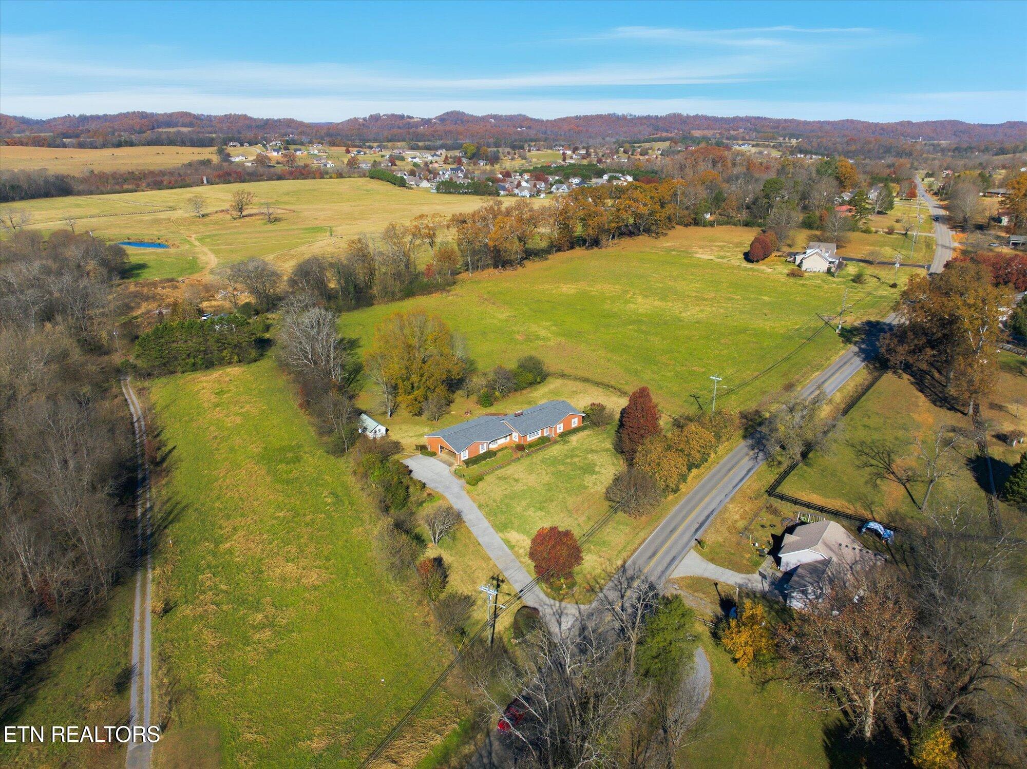 226 Hiwassee Road Madisonville, TN 37354 - Photo 43 of 57 41-226-Hiwassee-Rd-Madisonville-TN-41