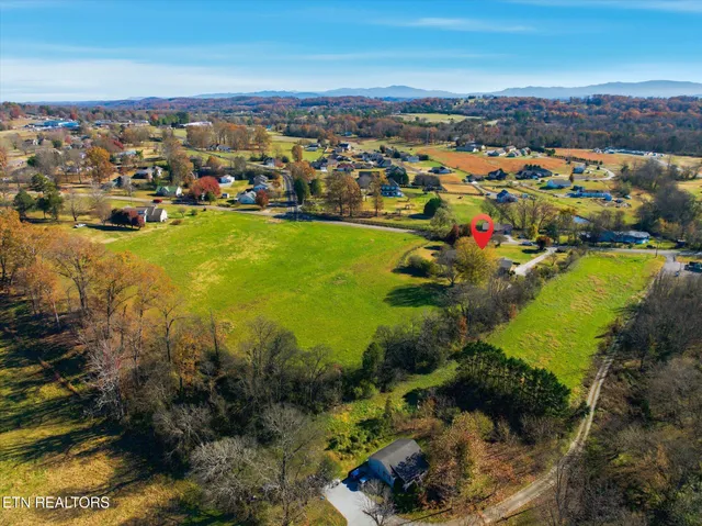 $549,900 | 226 Hiwassee Road, Madisonville, TN 37354