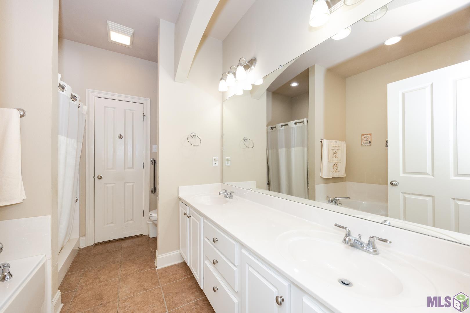 4000 Mchugh Road, Unit 16 Zachary, LA 70791 - Photo 16 of 28 Gallery Image 16