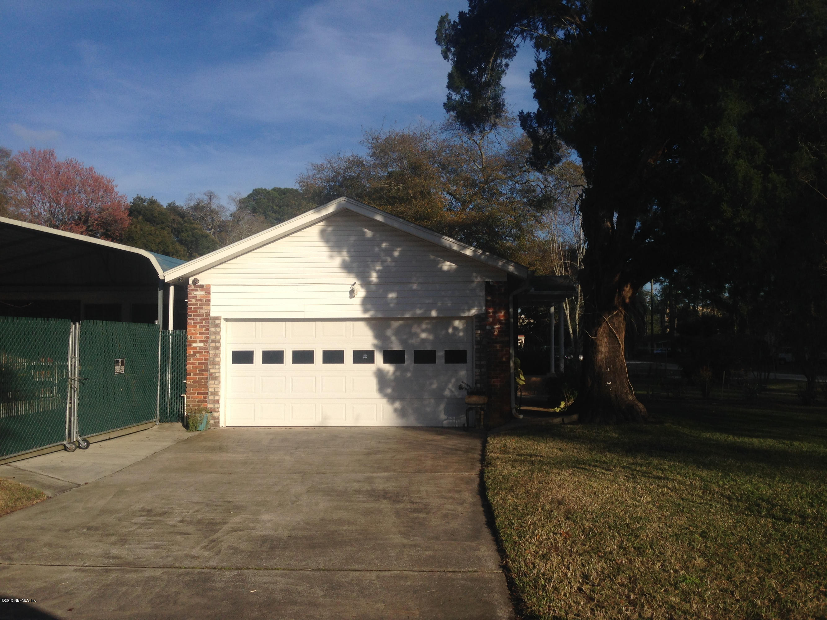 5715 Hickson Road Jacksonville, FL 32216 - Photo 23 of 23 Side Entry Garage