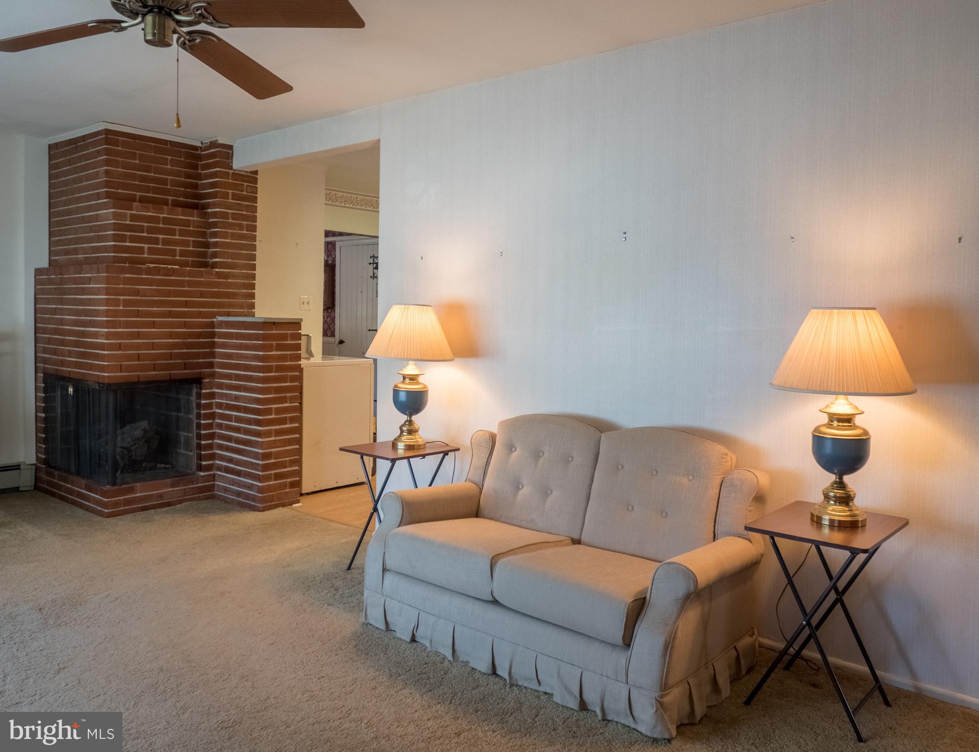 1403 Dartmouth Road York, PA 17404 - Photo 5 of 26 Gallery Image 5
