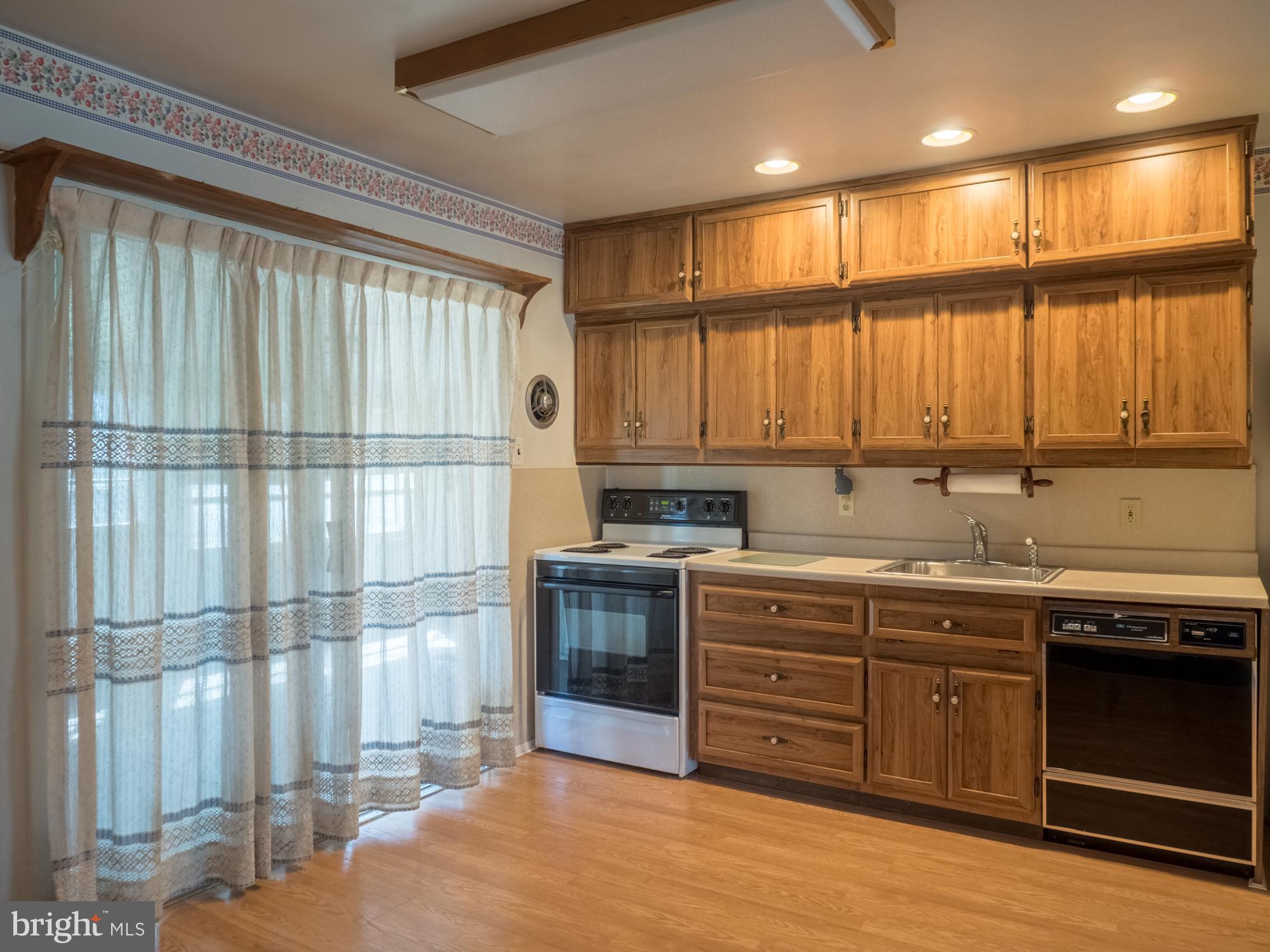 1403 Dartmouth Road York, PA 17404 - Photo 8 of 26 Gallery Image 8