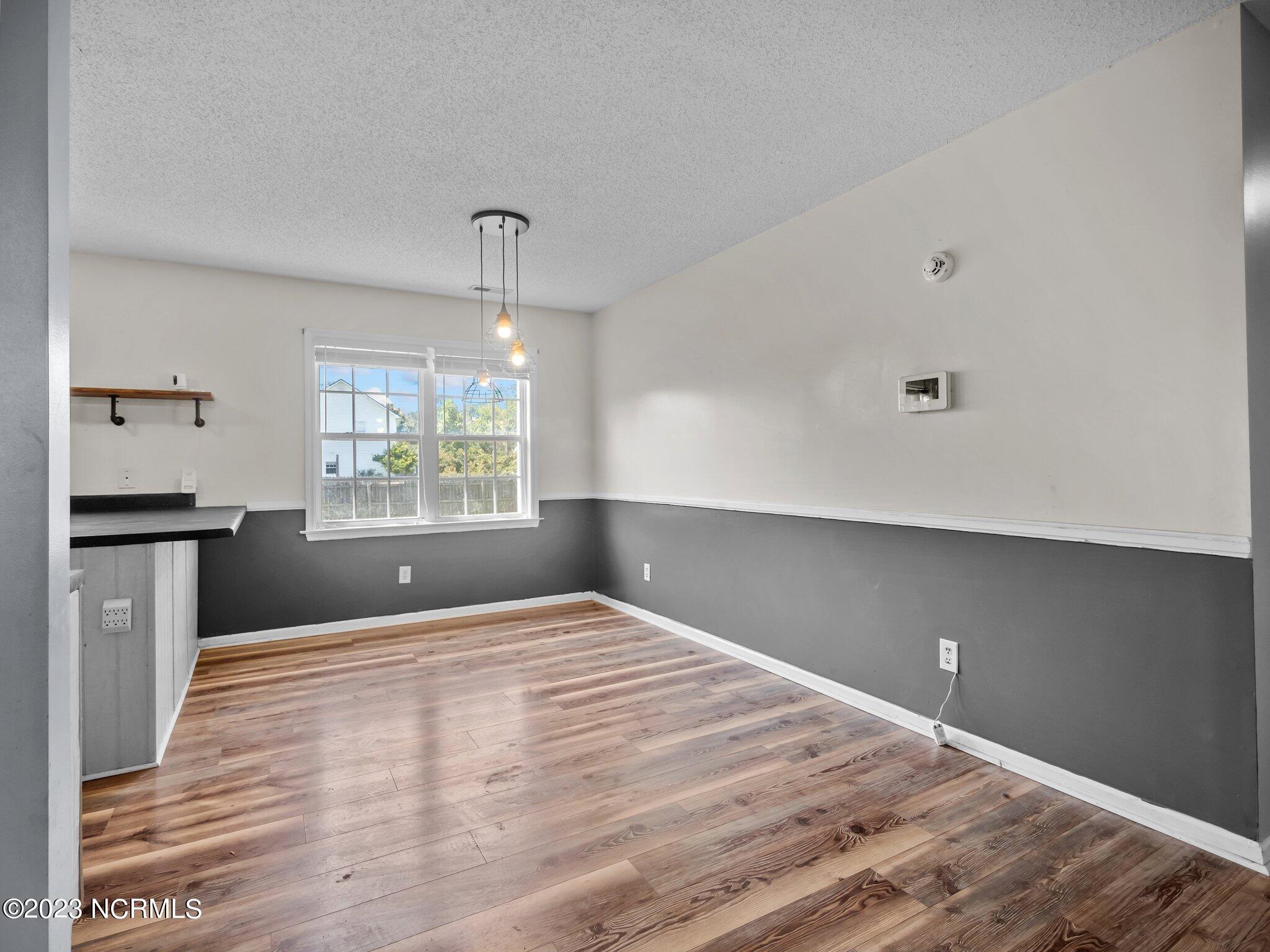 301 Rivers Edge Court Jacksonville, NC 28540 - Photo 17 of 55 39-web-or-mls-P9054897