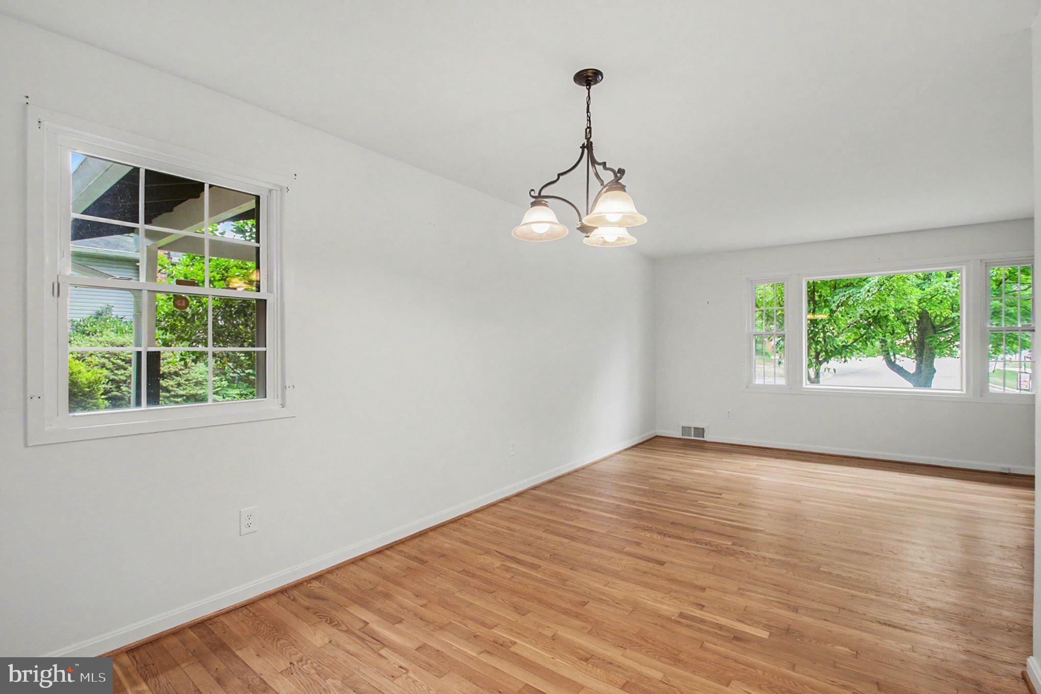 6303 Bardu Avenue Springfield, VA 22152 - Photo 9 of 41