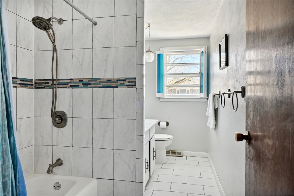 6 Gloversbrook Road Randolph, MA 02368 - Photo 12 of 25 Gallery Image 12