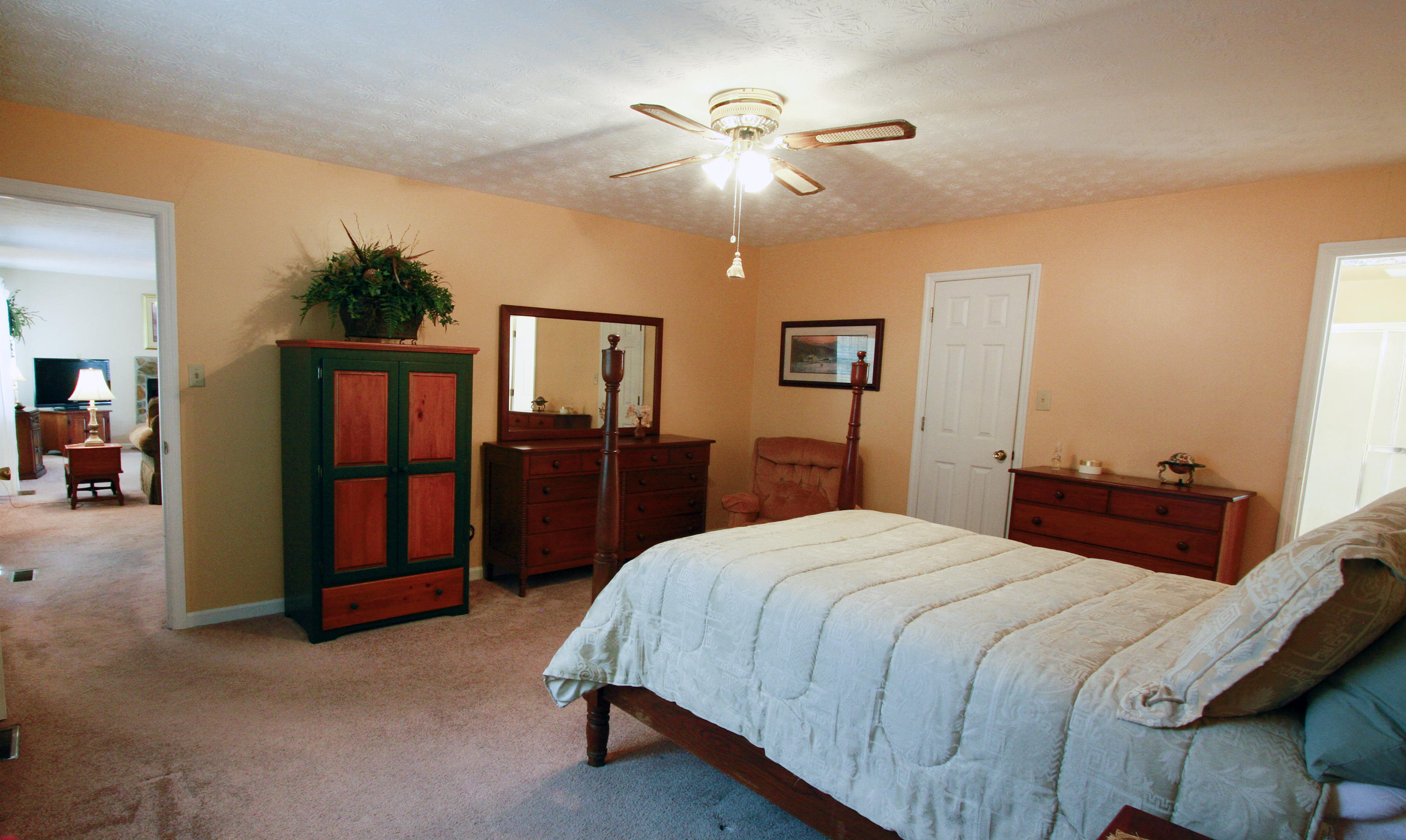 2212 East Windbrook Road Knoxville, TN 37923 - Photo 19 of 40 Master Bedroom