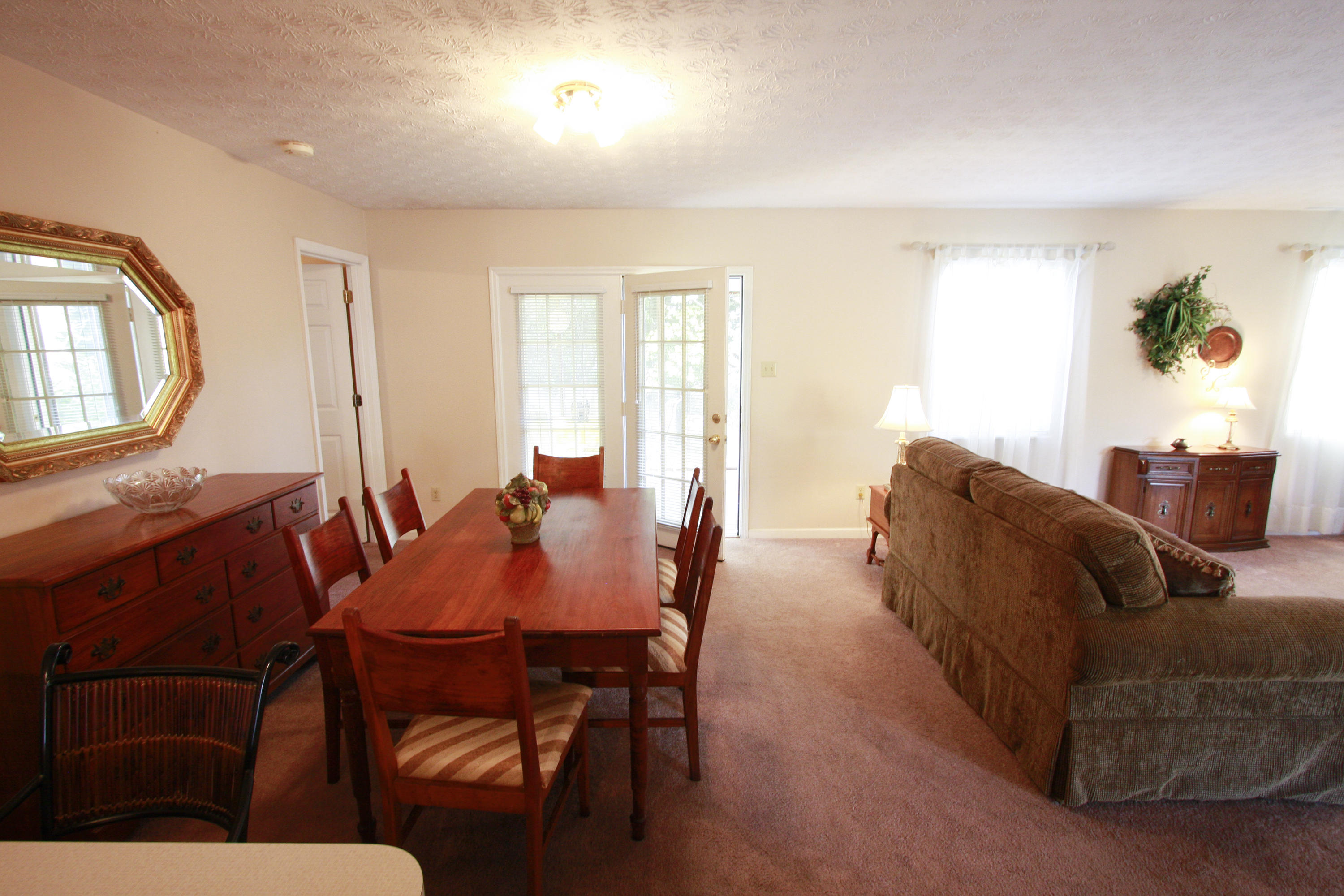 2212 East Windbrook Road Knoxville, TN 37923 - Photo 36 of 40 kitchen to dining