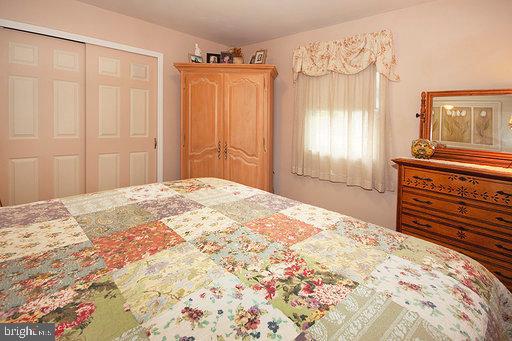23 Warwick Road Stratford, NJ 08084 - Photo 15 of 35 Bedroom #1